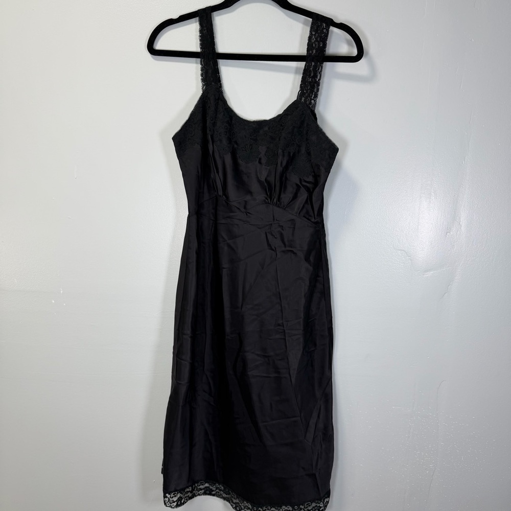 Back‎ Magic Vintage Black Lace Nylon Chemise Slip
